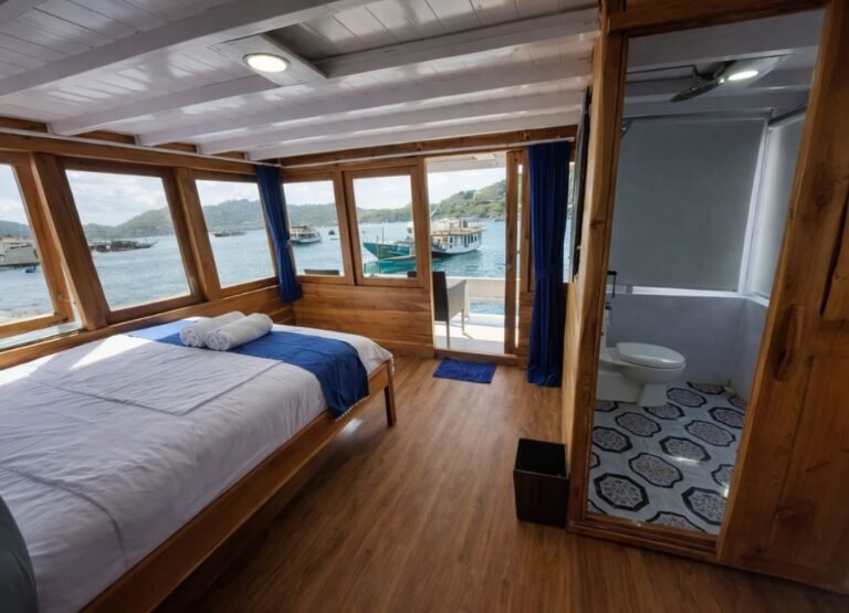 Kompass Komodo Master Ocean Balcony geotag