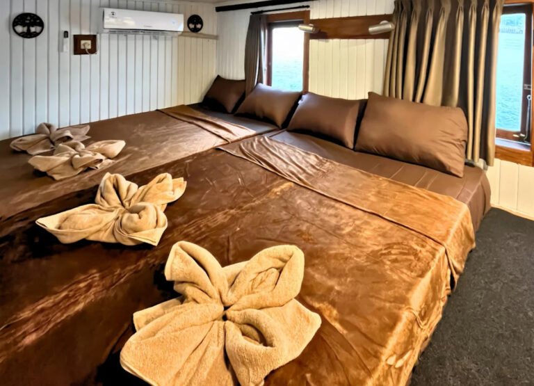 Kompass Komodo Shared Cabin Sea View