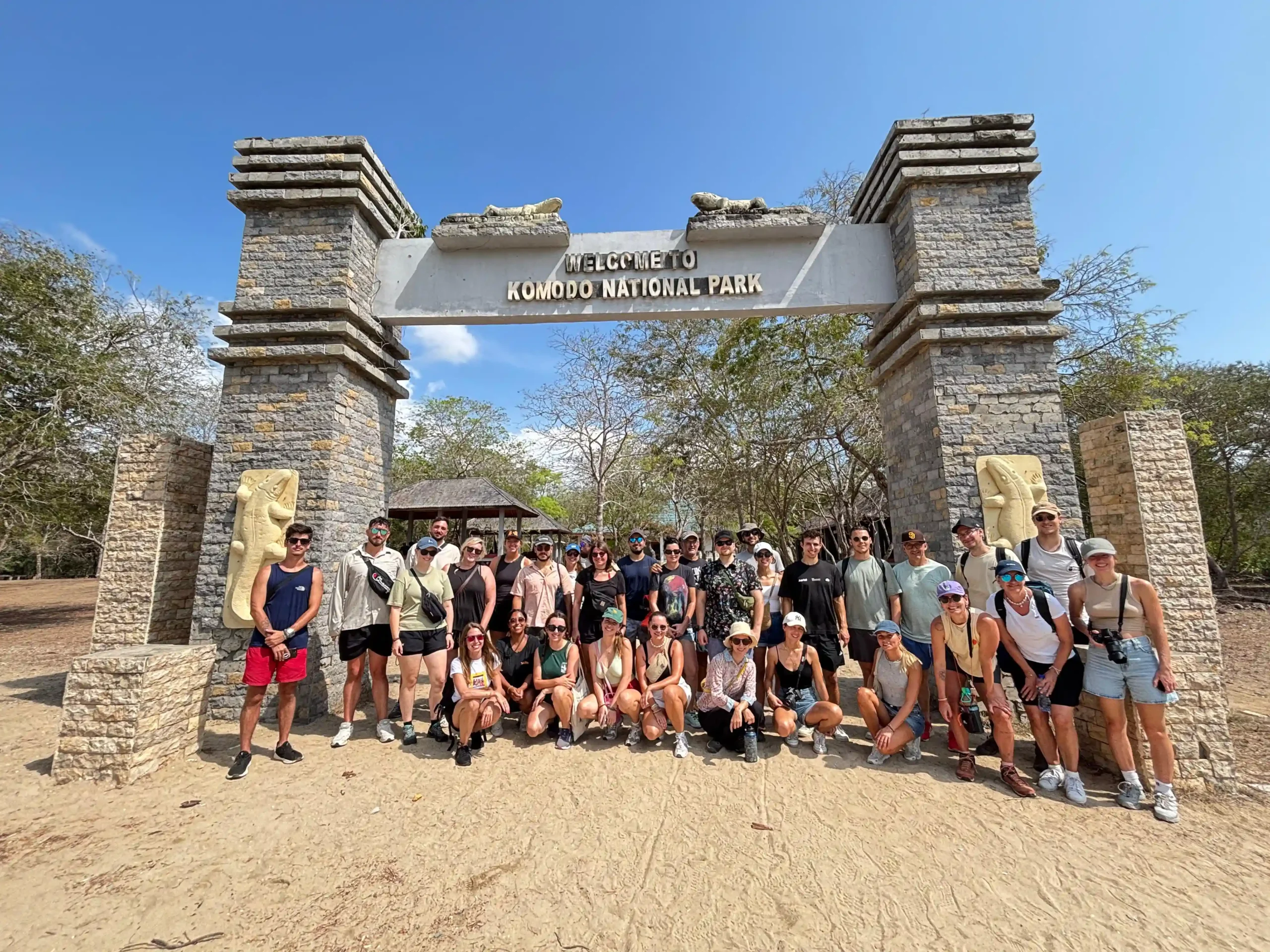 loh liang komodo national park