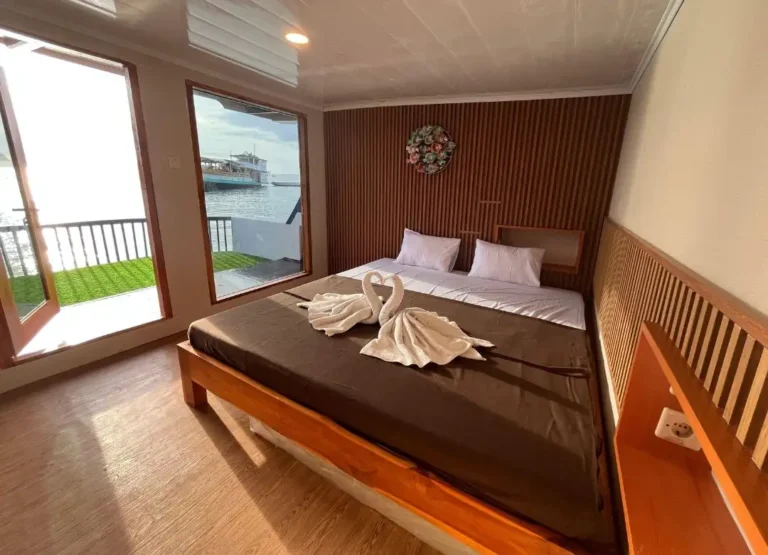 VIP Ocean Balcony